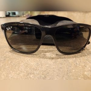 Ray-Ban wayfarer polarized sunglasses